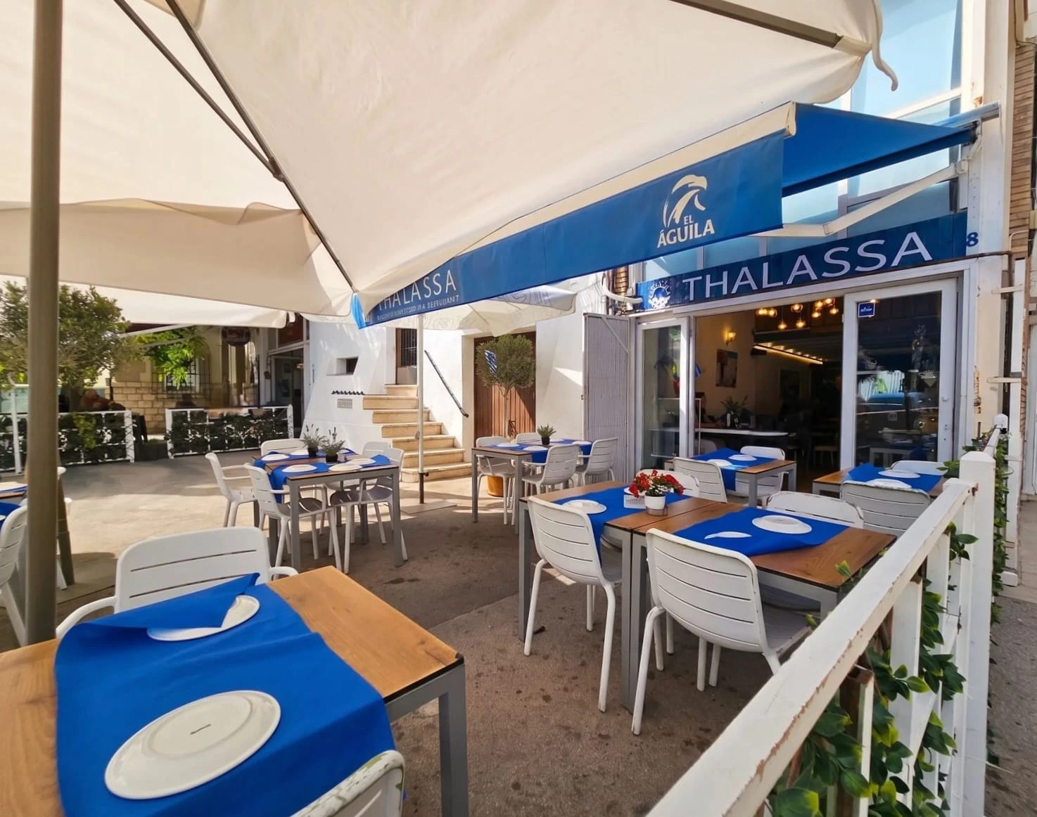 Thalassa Sitges on Passeig de la Ribera